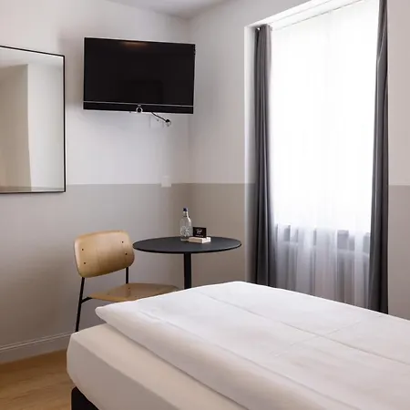 Fred Hauptbahnhof 3* Zurich