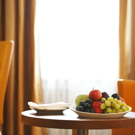 Fred Hauptbahnhof Hotel 3*