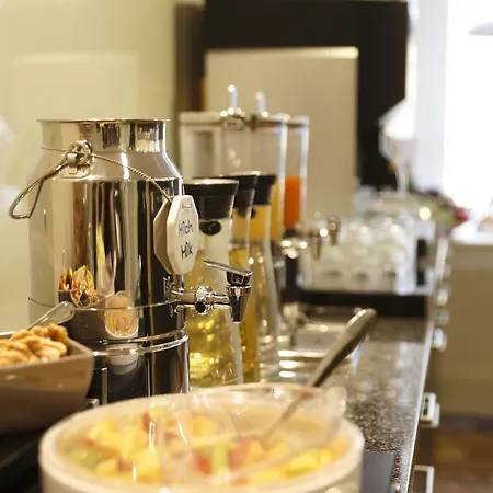 Fred Hauptbahnhof Hotel 3*