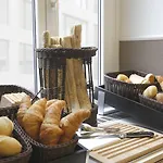 Fred Hauptbahnhof - Self Check-in Hotell