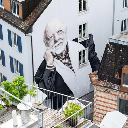 Fred Hauptbahnhof Szálloda 3*