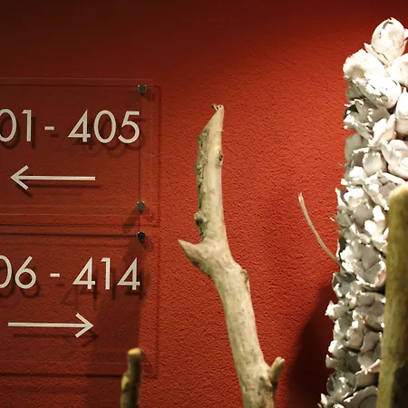 Fred Hotel Hauptbahnhof - Self Check-In 3*