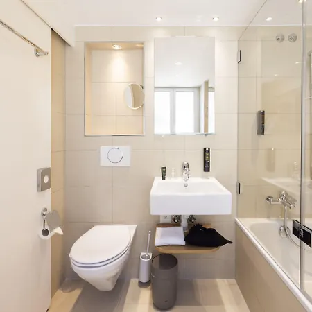 Fred Hauptbahnhof 3* زيورخ