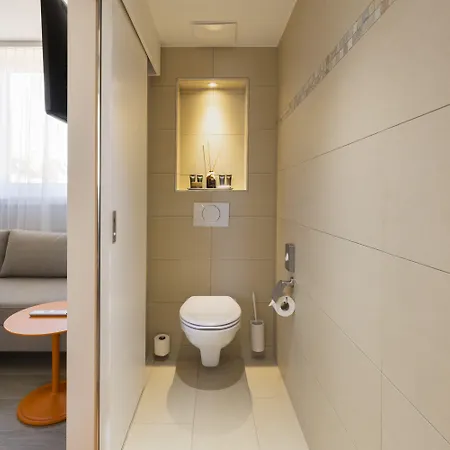 فندق Fred Hauptbahnhof 3*