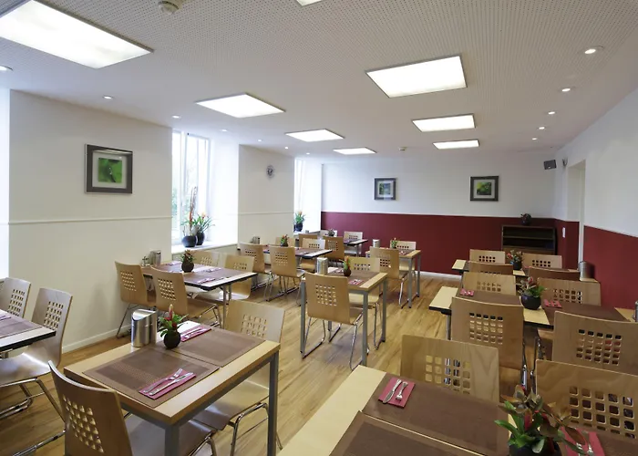 Fred Hauptbahnhof Hotel 3*