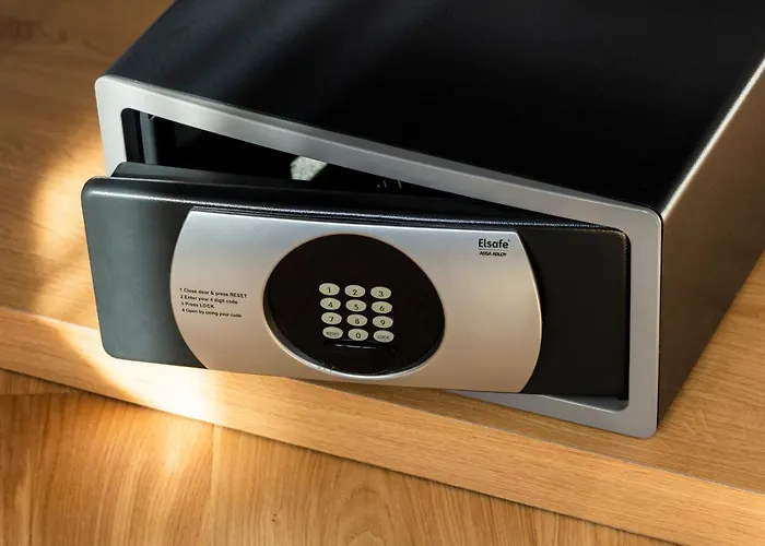 Fred Hauptbahnhof - Self Check-in Hotel